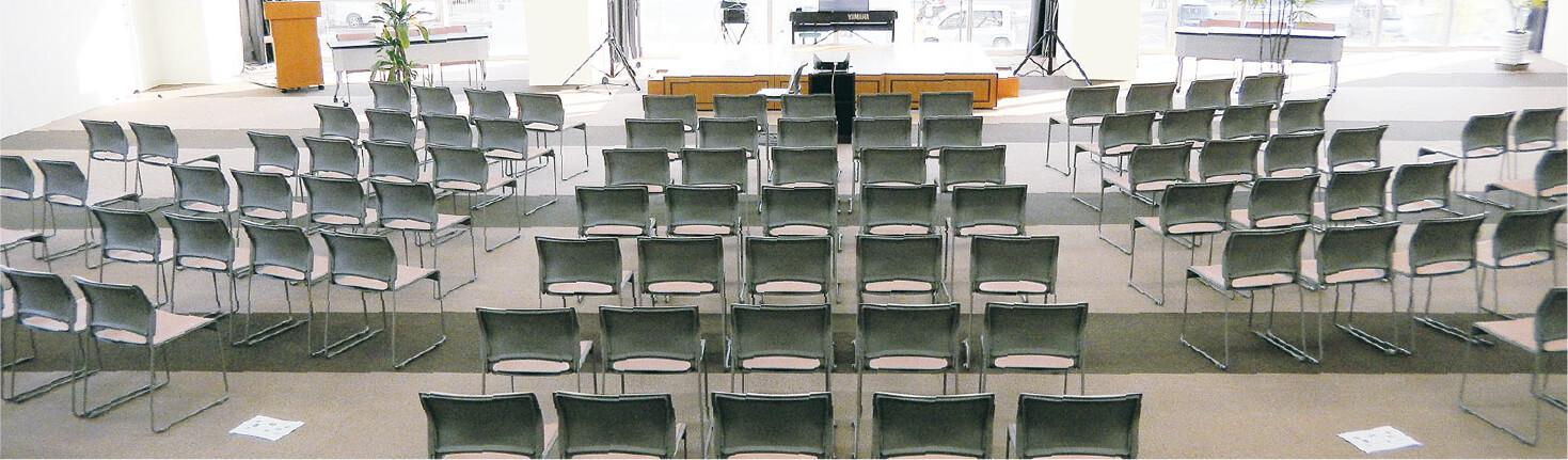イベントホール<br />
（本社ビル2階）